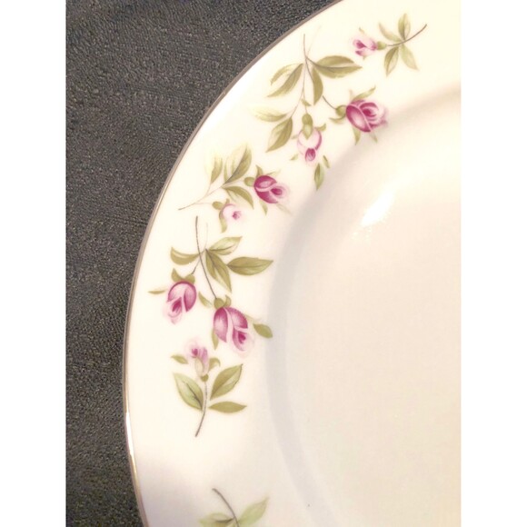 Fine China Dinner Salad Plates by Fine China of Japan 8 Piece Set Pattern FCJ46 - Picture 3 of 10